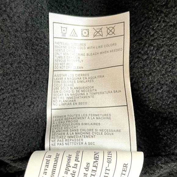 NWT Rocawear Logo Hooded Jacket Camo Black/Green Size Medium - Picture 6 of 6